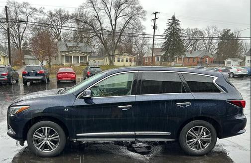 2018 INFINITI QX60 Base