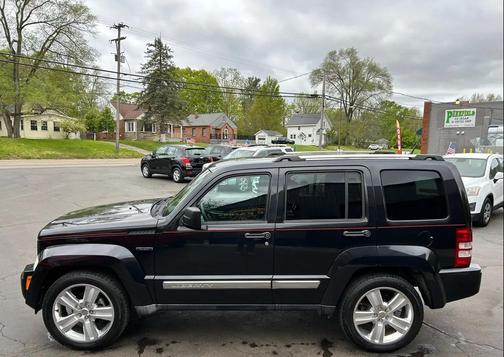 Black 2012 Jeep Liberty Jet
