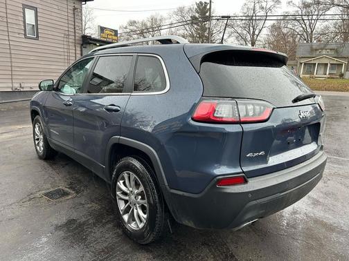 2021 Jeep Cherokee Latitude Lux