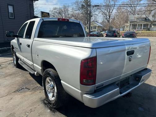 2005 Dodge Ram 2500 SLT Quad Cab