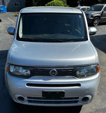 Brilliant Silver Metallic 2014 Nissan Cube 1.8 S