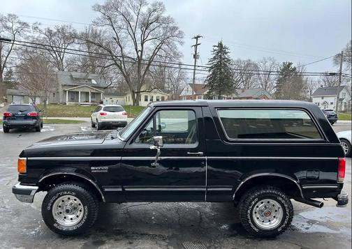1989 Ford Bronco Custom