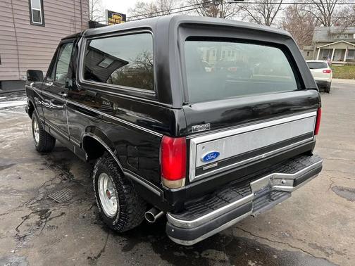 1989 Ford Bronco Custom