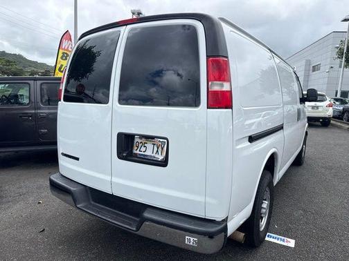 Summit White 2022 Chevrolet Express 2500 Work Van