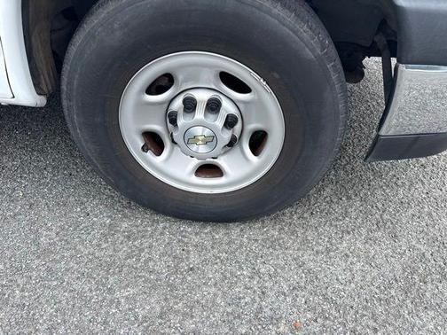 Summit White 2022 Chevrolet Express 2500 Work Van