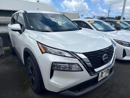 White 2023 Nissan Rogue SV