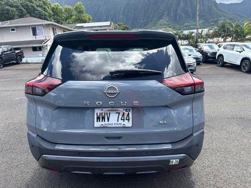 Boulder Gray Pearl 2023 Nissan Rogue SL
