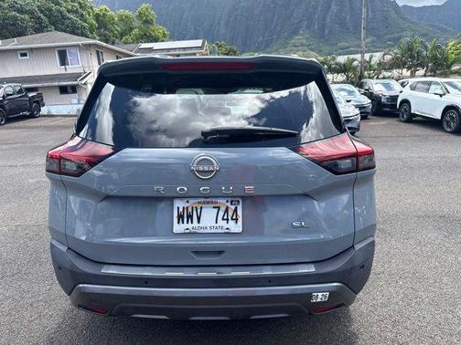 Boulder Gray Pearl 2023 Nissan Rogue SL