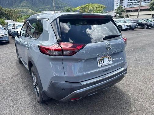 Boulder Gray Pearl 2023 Nissan Rogue SL