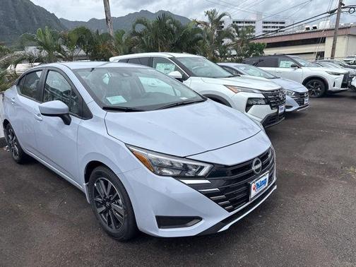 Gray Sky Pearl 2025 Nissan Versa 1.6 SV