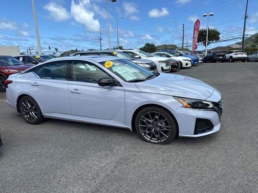 2024 Nissan Altima 2.0 SR