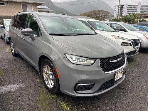 Ceramic Gray Clearcoat 2022 Chrysler Pacifica Touring-L