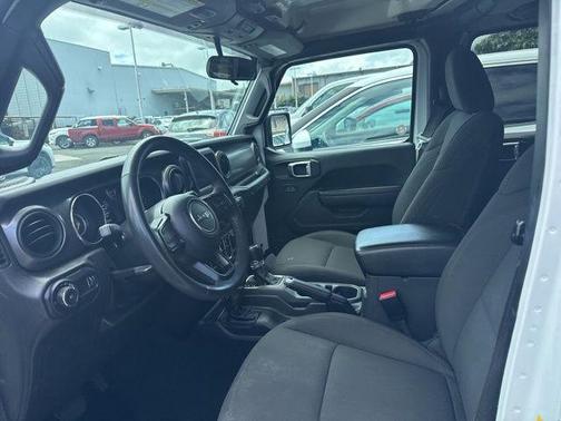 Bright White Clearcoat 2023 Jeep Wrangler Sport