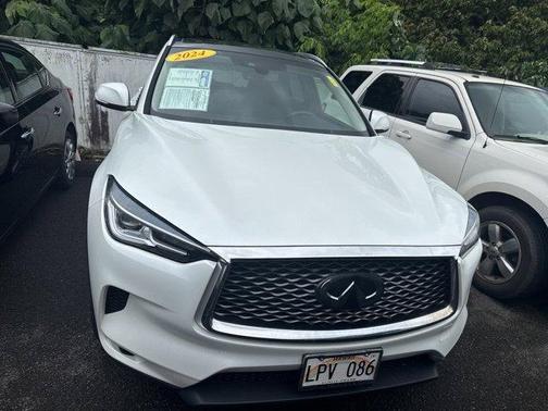 Radiant White 2024 INFINITI QX50 Luxe