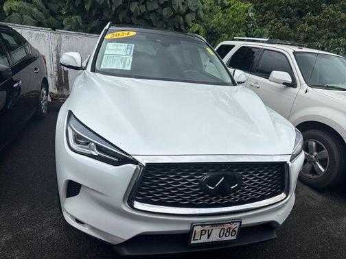 Radiant White 2024 INFINITI QX50 Luxe