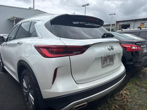 Radiant White 2024 INFINITI QX50 Luxe