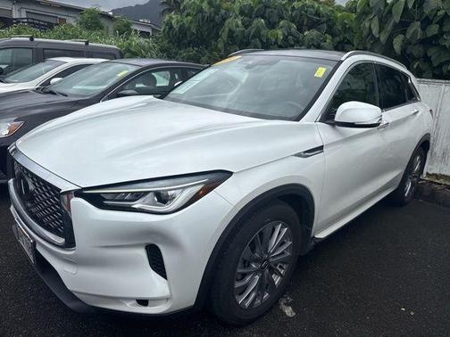 Radiant White 2024 INFINITI QX50 Luxe