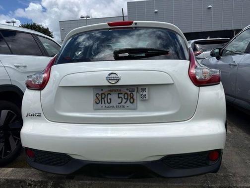 White Pearl 2015 Nissan Juke S
