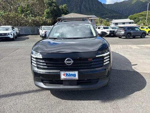 Super Black 2026 Nissan Kicks SR
