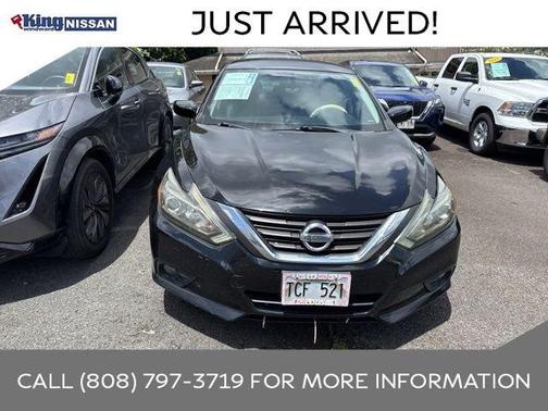 Black 2016 Nissan Altima 2.5 SR