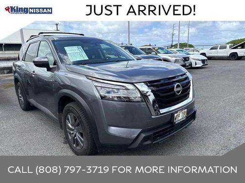 Gun Metallic 2022 Nissan Pathfinder SV