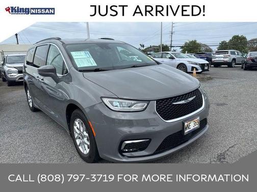 2022 Chrysler Pacifica Touring-L