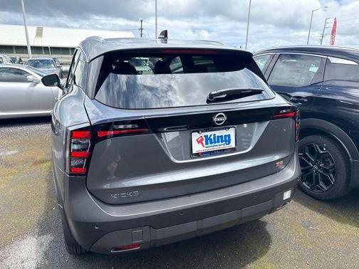 Gun Metallic 2026 Nissan Kicks SR