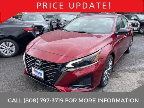 Scarlet Ember 2024 Nissan Altima 2.0 SR
