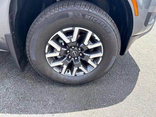 Gun Metallic 2026 Nissan Frontier SV