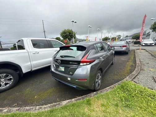 Gun Metallic 2022 Nissan Leaf S PLUS