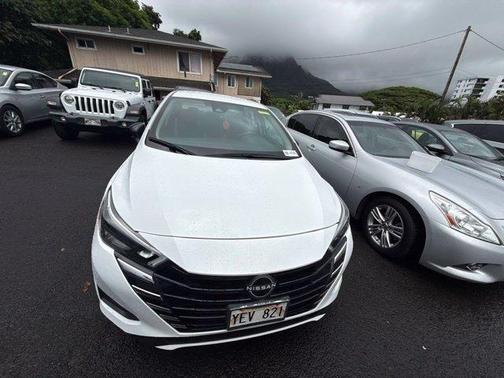 Cloud White 2025 Nissan Versa S