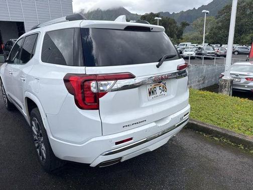 Summit White 2023 GMC Acadia Denali