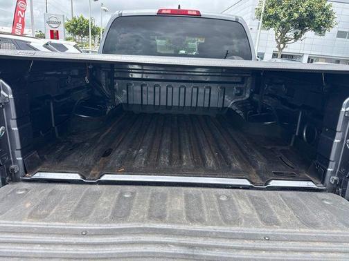 Gun Metallic 2023 Nissan Frontier S