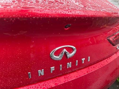 Dynamic Sunstone Red 2017 INFINITI Q60 3.0t Red Sport 400