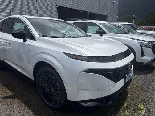 Everest White P 2026 Nissan Murano Platinum