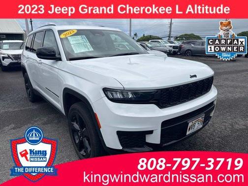 Bright White Clearcoat 2023 Jeep Grand Cherokee L Laredo