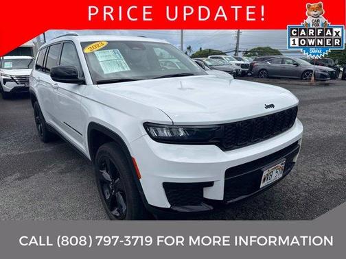 Bright White Clearcoat 2023 Jeep Grand Cherokee L Laredo