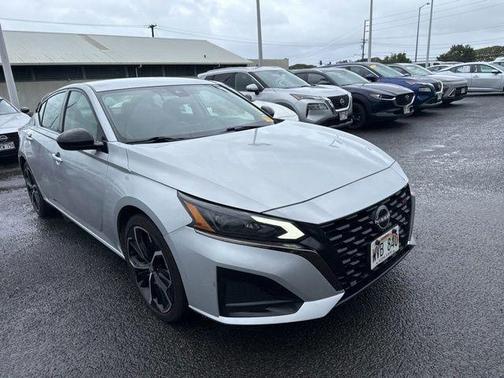 2023 Nissan Altima 2.5 SR