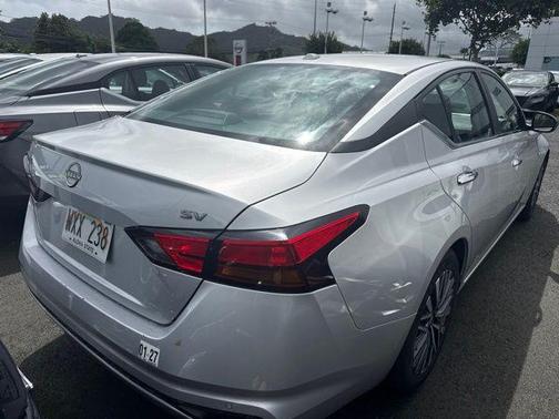 Brilliant Silver Metallic 2024 Nissan Altima 2.5 SV