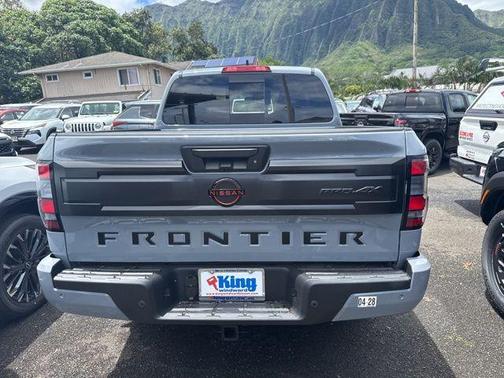 Boulder Gray Metallic 2026 Nissan Frontier PRO-4X