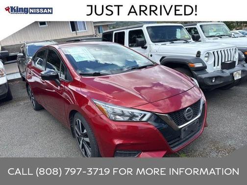 Scarlet Ember 2022 Nissan Versa 1.6 SR