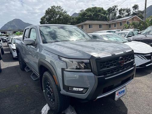 Boulder Gray Metallic 2026 Nissan Frontier PRO-4X