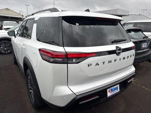 Everest White P 2026 Nissan Pathfinder SV