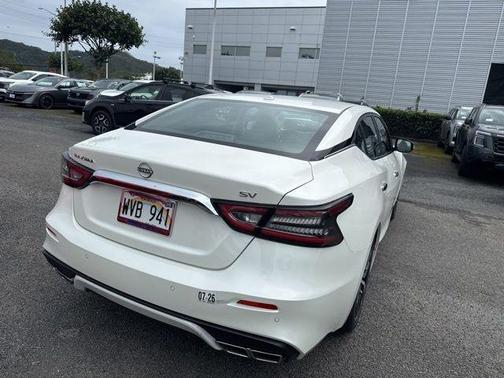 White 2023 Nissan Maxima SV