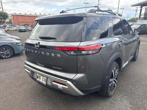 2 Tone Gun / Black Roof 2023 Nissan Pathfinder Platinum