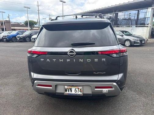 2 Tone Gun / Black Roof 2023 Nissan Pathfinder Platinum