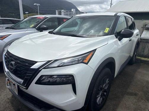 Glacier White 2023 Nissan Rogue S
