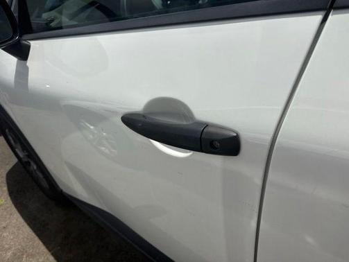 Glacier White 2023 Nissan Rogue S