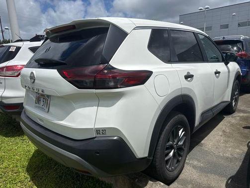 Glacier White 2023 Nissan Rogue S