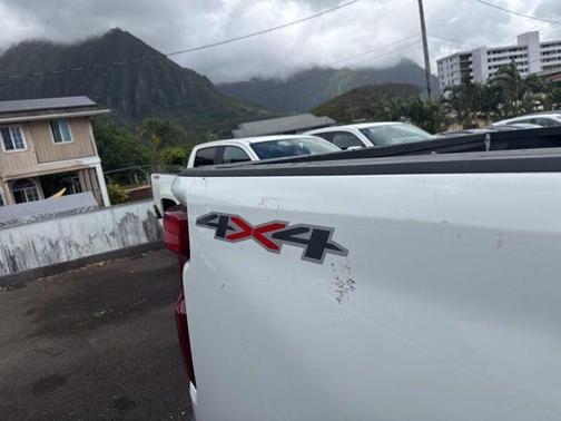 Summit White 2023 Chevrolet Silverado 2500 WT